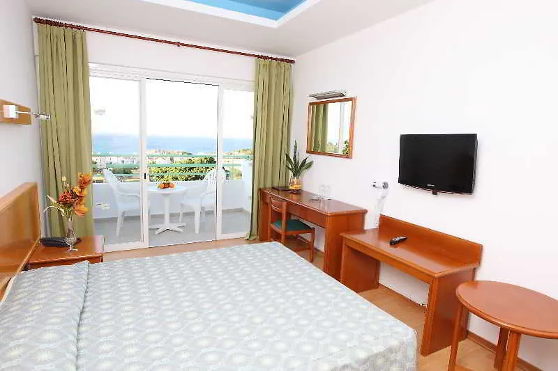 Adelais Bay Hotel Protaras