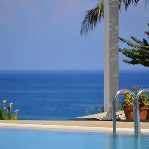 4* Hotel Crystal Springs Beach